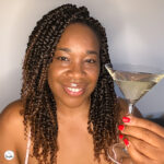 Confident woman asserting her boundaries in a conversation, showing how to set boundaries and say no