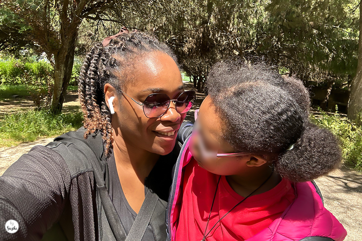 Mommy daughter walk – after our joyful morning at Estádio Universitário Mommy daughter walk – after our joyful morning at Estádio Universitário