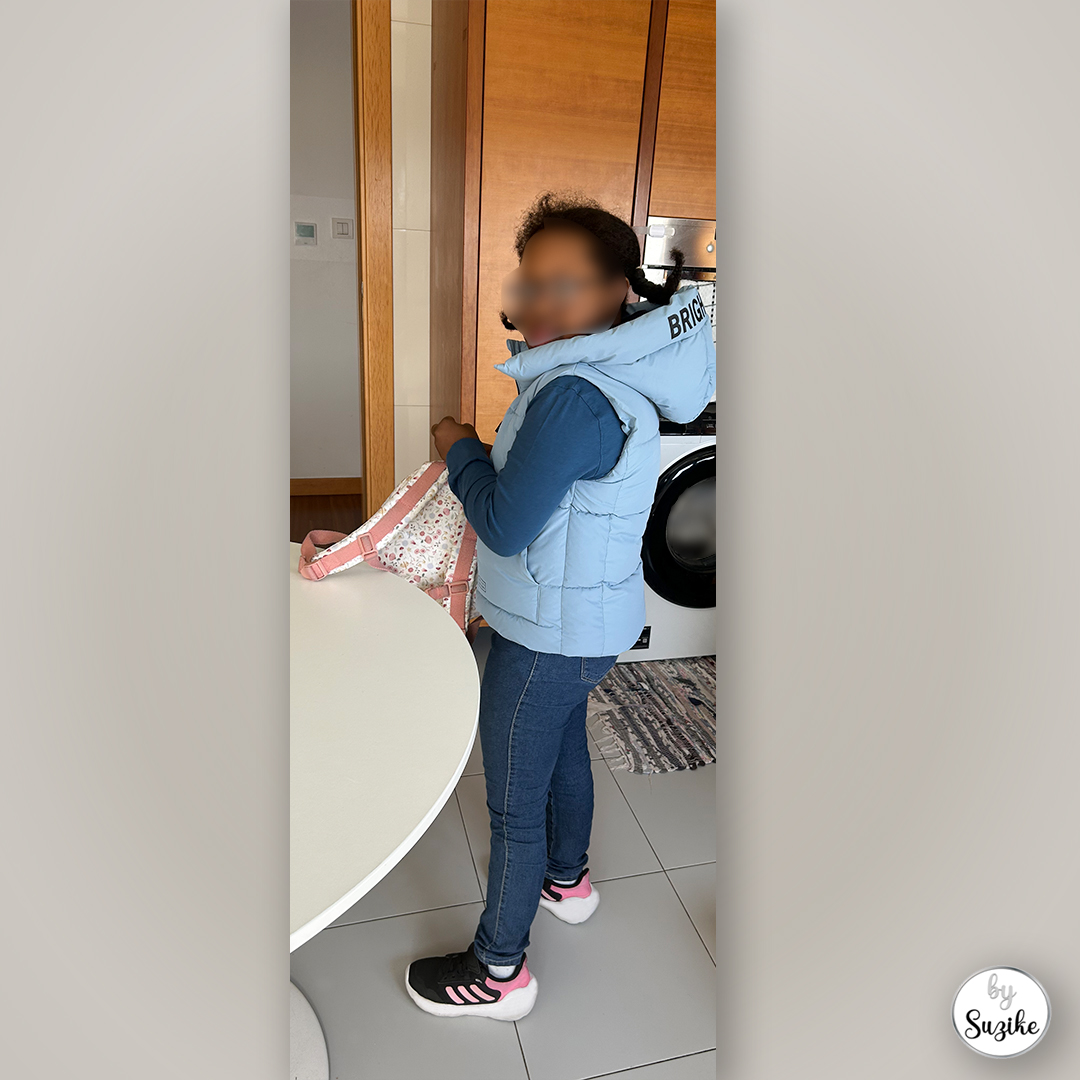 Kids blue puffer vest and jeans outfit for winter days, Felisberta ready to go out