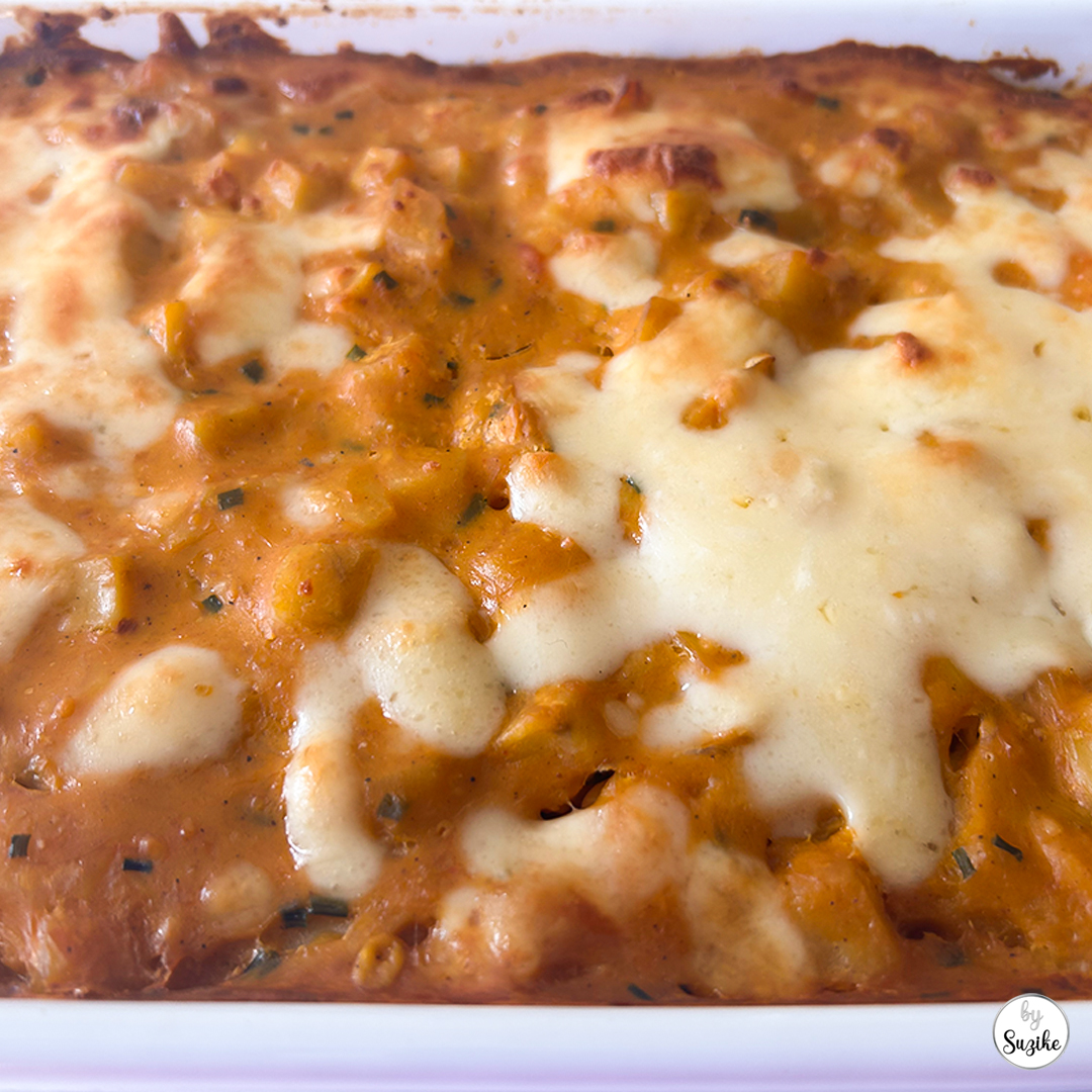 Pingo Doce Christmas dinner review Portugal, bacalhau com natas close up after baking.