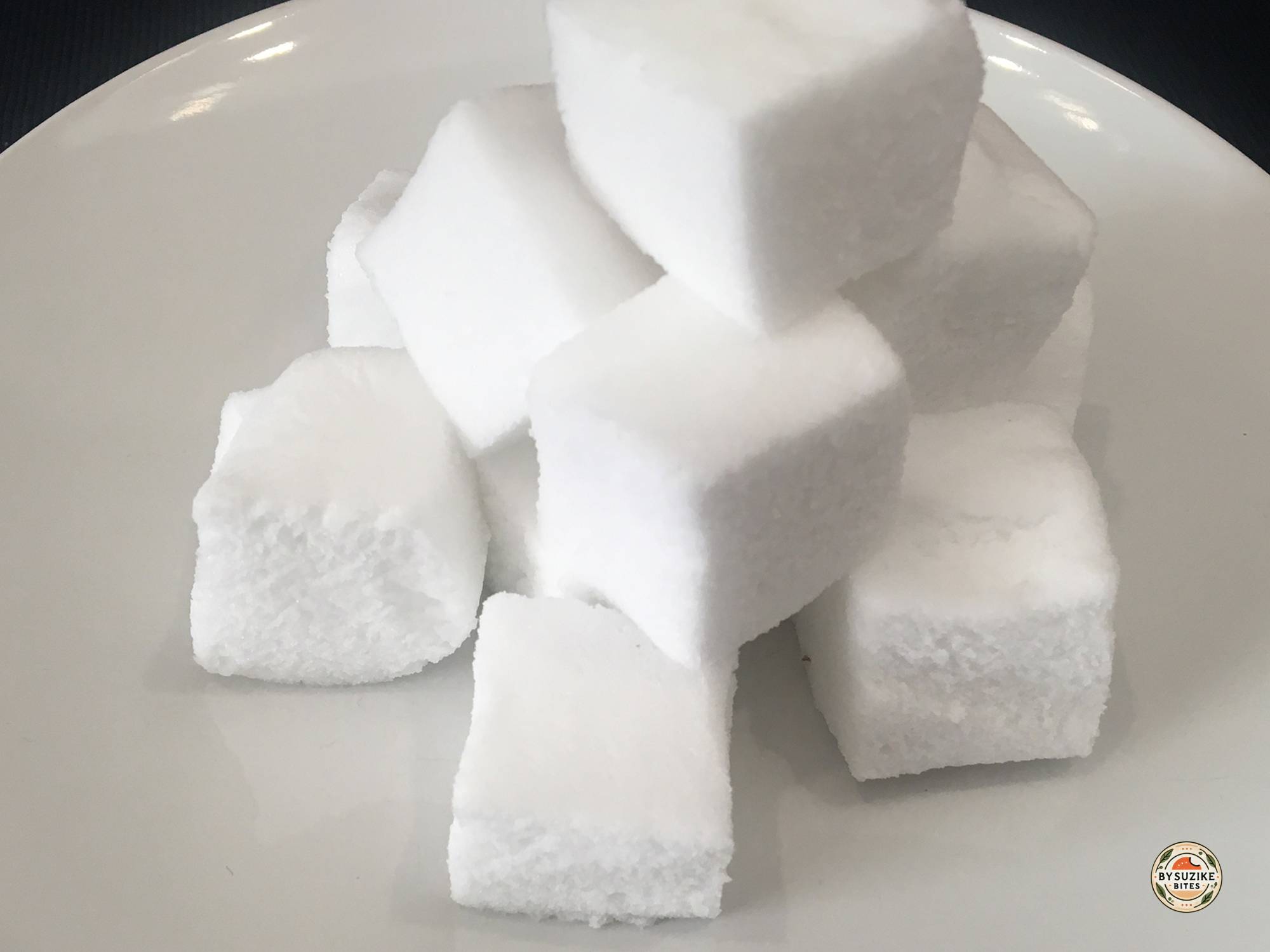 Sugar free keto marshmallows served as fluffy cubes.