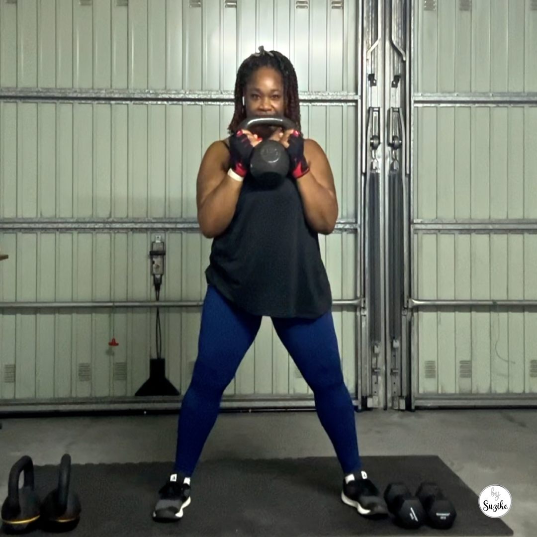 Kettlebell training review during a home workout